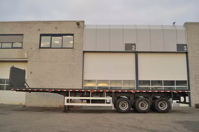 CIMC 40 Container 3-Axle Flatbed Trailer with Twistlock