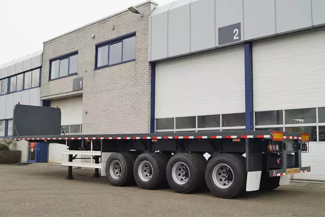 CIMC 40 Container 4-Axle Flatbed Trailer with Twistlock