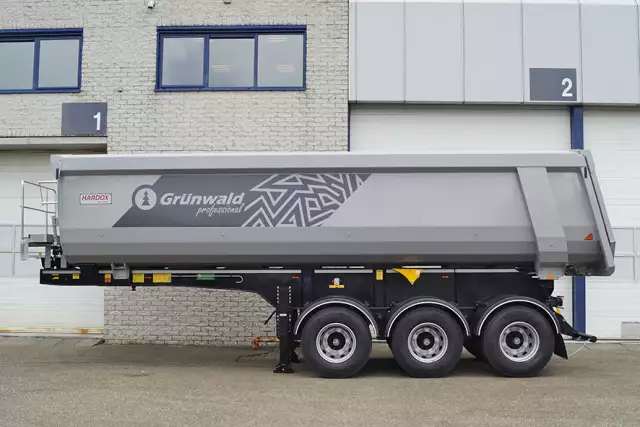 Grunwald TST 31 3-Axle Tipper Trailer