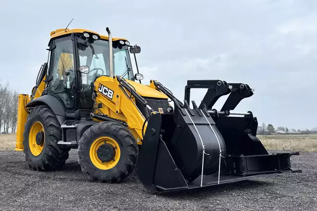 JCB 3CX Sitemaster 4x4 Chargeuse pelleteuse