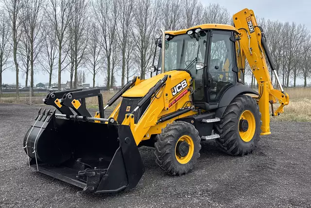 JCB 3CX Sitemaster 4x4 Chargeuse pelleteuse