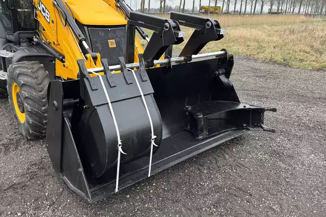 JCB 3CX Sitemaster 4x4 Backhoe Loader