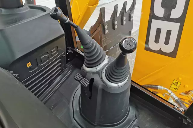 JCB 3DX Plus 4x4 Chargeuse pelleteuse