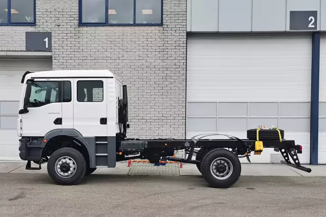 MAN TGM 18.250 BB CH 4x4 Chassis Cabin