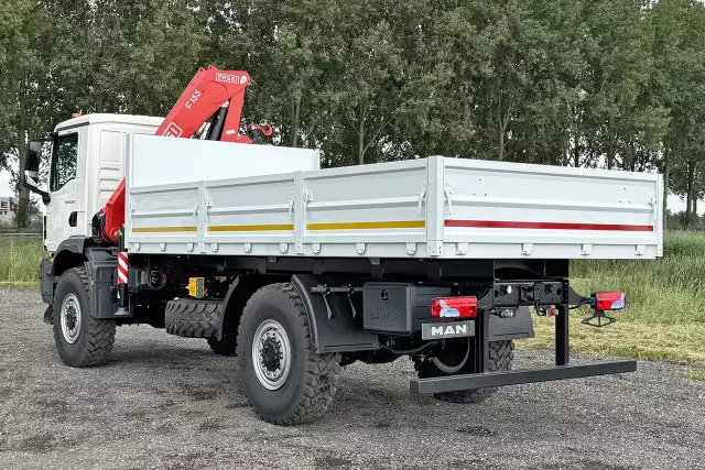 MAN TGM 18.250 BB CH 4x4 Crane Truck