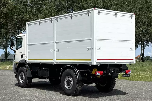 MAN TGM 18.250 BB CH 4x4 Service Truck