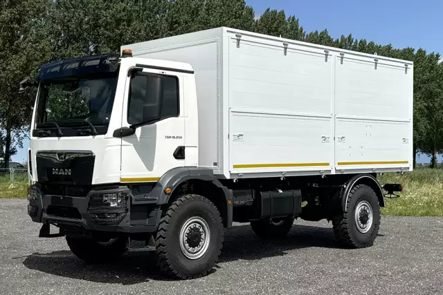 MAN TGM 18.250 BB CH 4x4 Service Truck