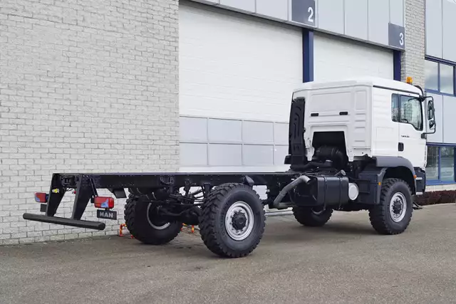 MAN TGM 18.280 BB-CKD 4x4 Chassis Cabin