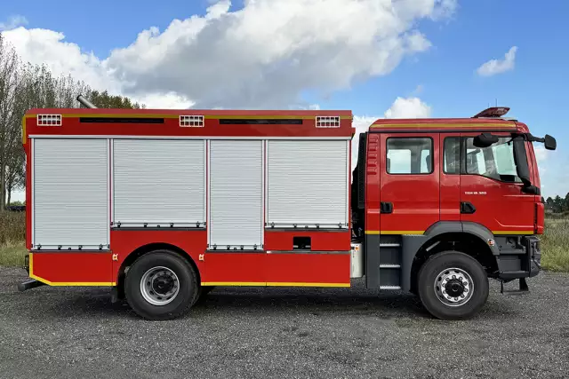 MAN TGM 18.320 BB CH 4x4 Fire Fighter Truck