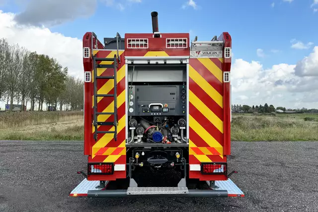 MAN TGM 18.320 BB CH 4x4 Camion de pompiers