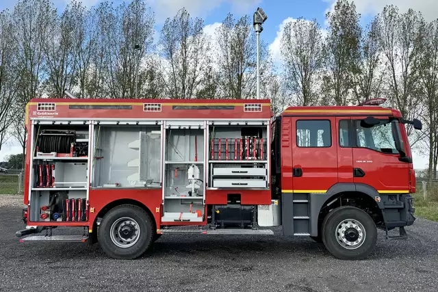 MAN TGM 18.320 BB CH 4x4 Fire Fighter Truck