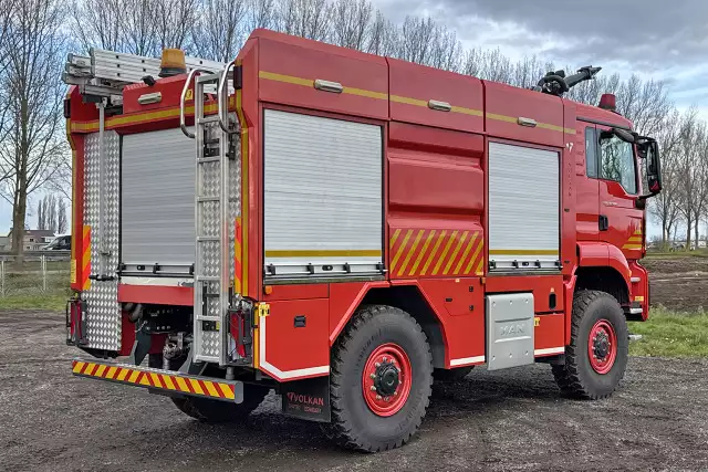 MAN TGS 18.500 BB 4x4 Camion de pompiers