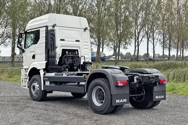 MAN TGS 22.440 BB SA 4x2 Tractor Head