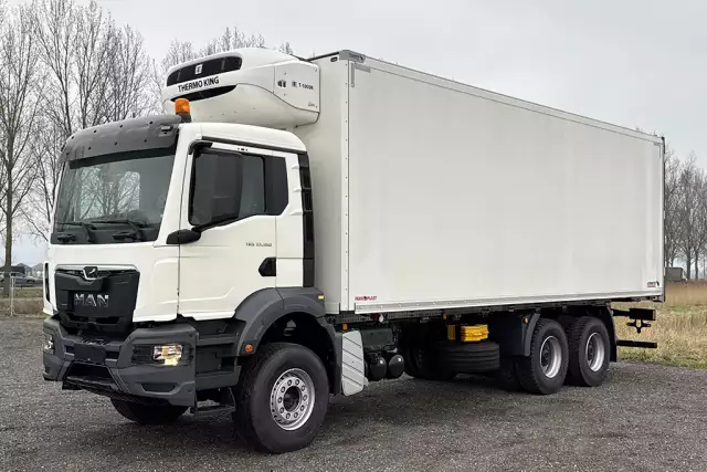 MAN TGS 33.360 BB CH 6x4 Refrigerated Box Truck