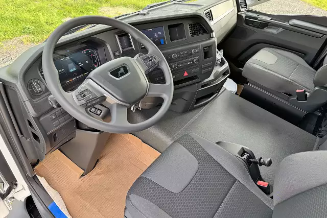 MAN TGS 33.400 BB CH 6x4 Chassis Cabin