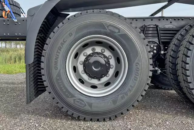 MAN TGS 33.400 BB CH 6x4 Chassis Cabin