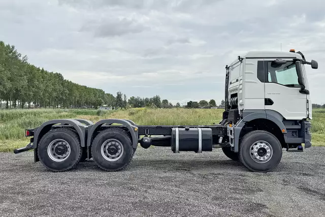 MAN TGS 33.400 BB CH 6x4 Châssis Cabine