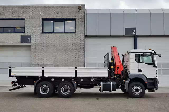 MAN TGS 33.400 BB CH 6x4 Camion grue