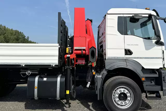 MAN TGS 33.400 BB CH 6x4 Crane Truck