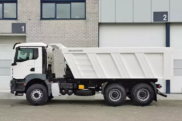 MAN TGS 33.400 BB CH 6x4 Tipper Truck