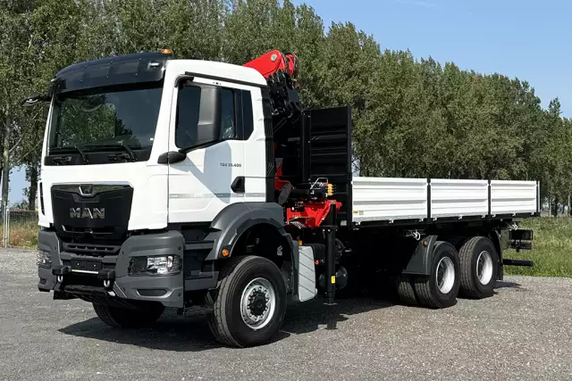 MAN TGS 33.400 BB CH 6x6 Crane Truck