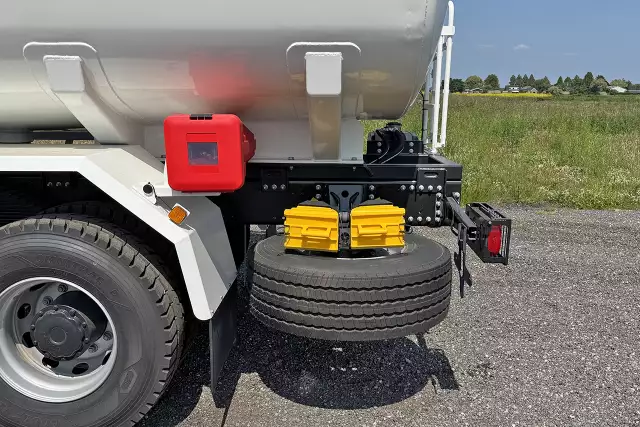MAN TGS 33.400 BB CH ADR 6x4 Aviation Fuel Tank Truck