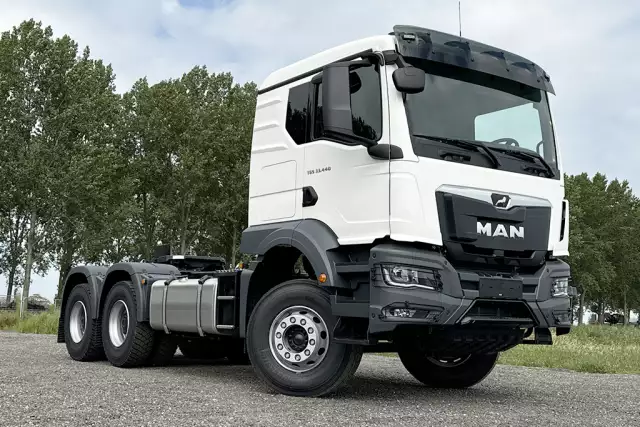 MAN TGS 33.440 BB SA 6x4 Tracteur