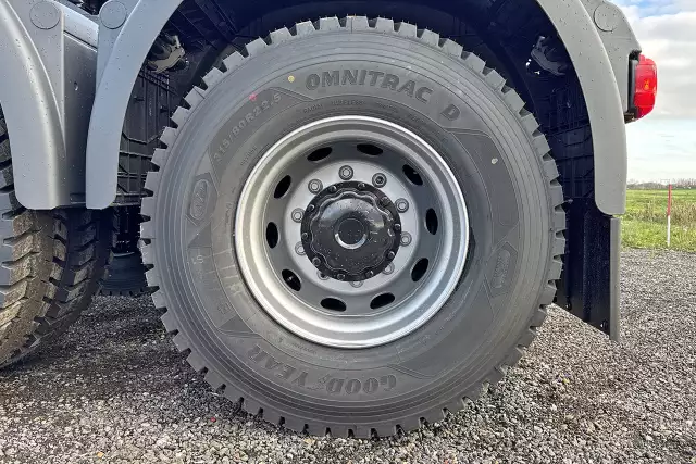 MAN TGS 33.480 BB SA 6x4 Tracteur