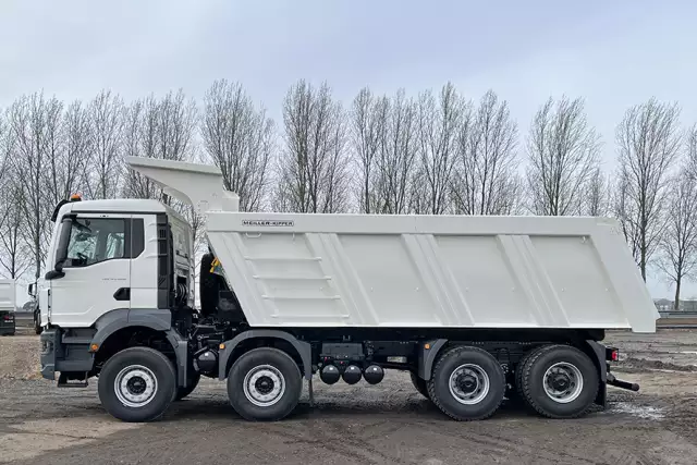 MAN TGS 41.400 BB CH 8x4 Tipper Truck