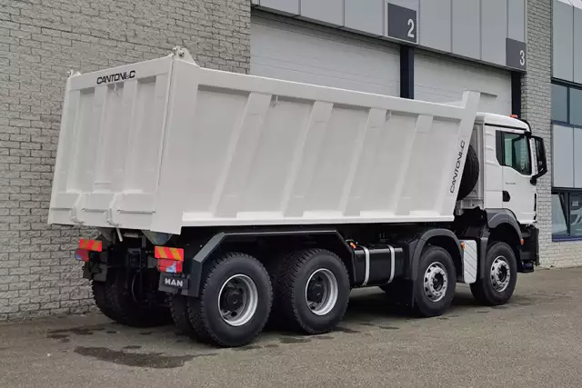 MAN TGS 41.400 BB CH 8x4 Tipper Truck