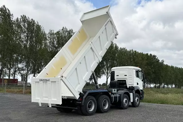 MAN TGS 41.400 BB CH 8x4 Tipper Truck