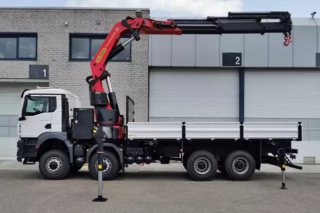 MAN TGS 41.440 BB CH 8x8 Crane Truck