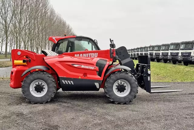Manitou MHT-X 790 4x4 Telehandler