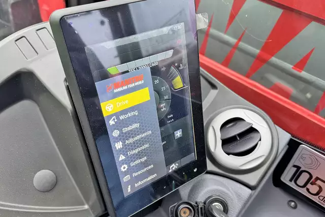 Manitou MHT-X 790 4x4 Telehandler