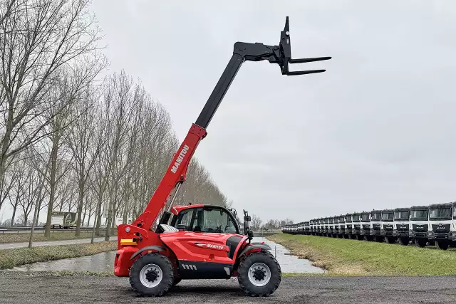 Manitou MHT-X 790 4x4 Telehandler