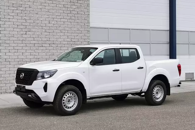 Nissan Navara XE 2.5D 4x4 Double Cab Pick-up