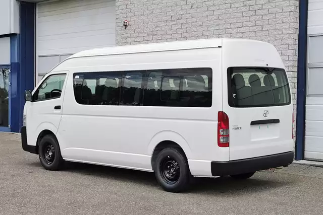 Toyota Hiace GL High Roof 4x2 Mini Bus