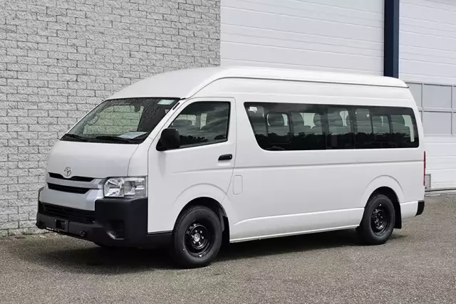 Toyota Hiace GL High Roof 4x2 Mini Bus