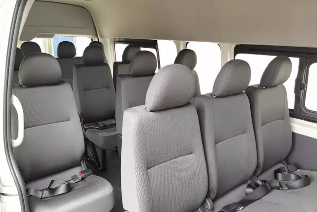 Toyota Hiace GL High Roof 4x2 Mini Bus