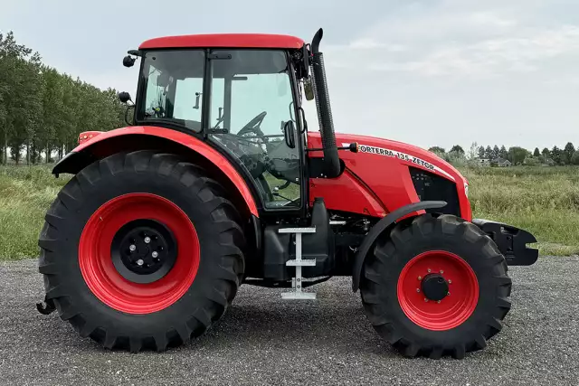 Zetor Forterra CL 135 4x4 Agricultural Tractor