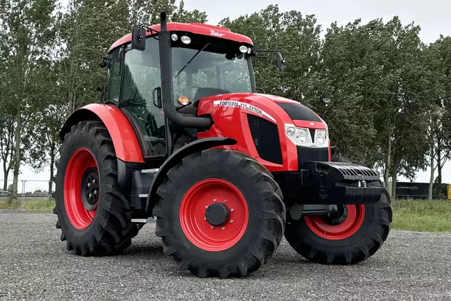 Zetor Forterra CL 135 4x4 Agricultural Tractor