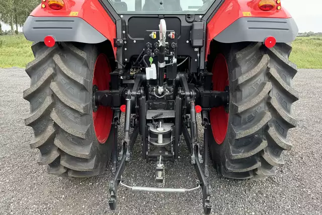 Zetor Forterra CL 135 4x4 Agricultural Tractor